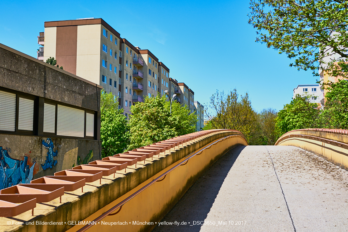 21.03.2017 - Abrissbaustelle Quiddezentrum in Neuperlach